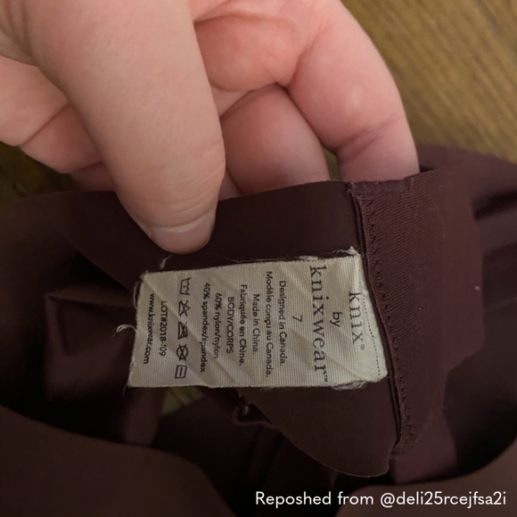 Size 7 Knix V-Neck Bra no padding - Picture 4 of 5